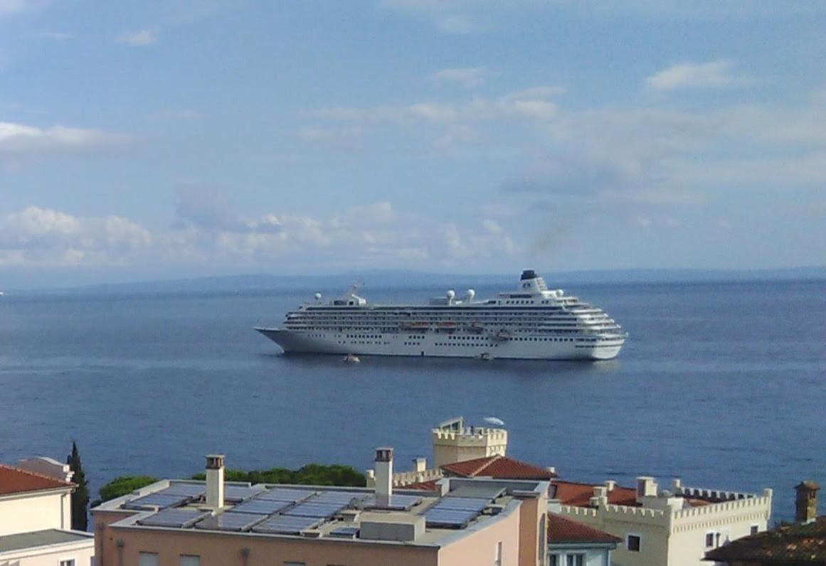 Iva 1, Wonderful View Of Kvarner Bay Opatija Exteriör bild